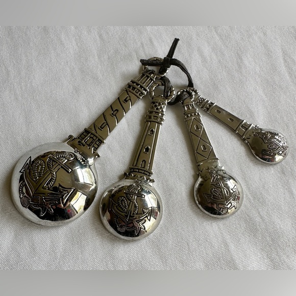 Ganz 4 Piece Ornate Zinc Measuring Spoon Set- Lighthouse Nautical Sailboat - Picture 4 of 4